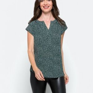 Women's Green and White Top